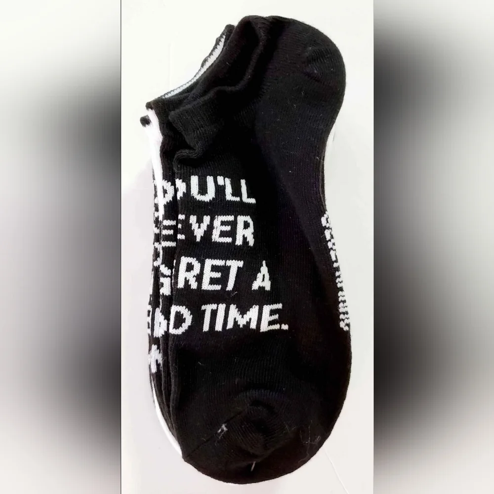 New Women's Schitt's‎ Creek No Show Socks 5 Pairs